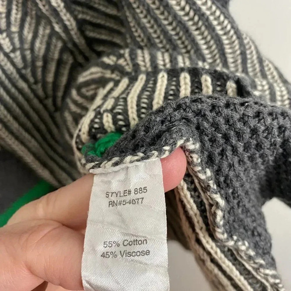 Cabi Knit Sweater Vest Tunic - Picture 7 of 13